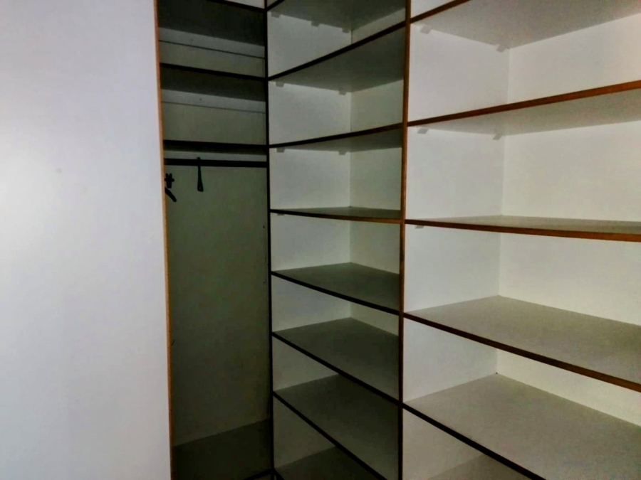 5 Bedroom Property for Sale in Paarl North Western Cape